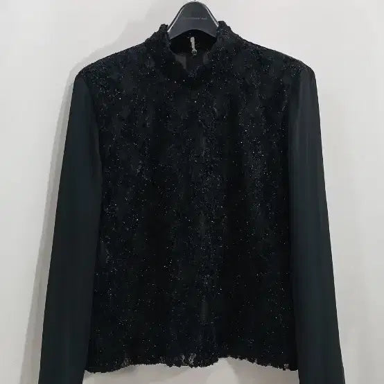 [BUNJANG] POLA Lace Blouse / POLA amian  레이스  블라우스