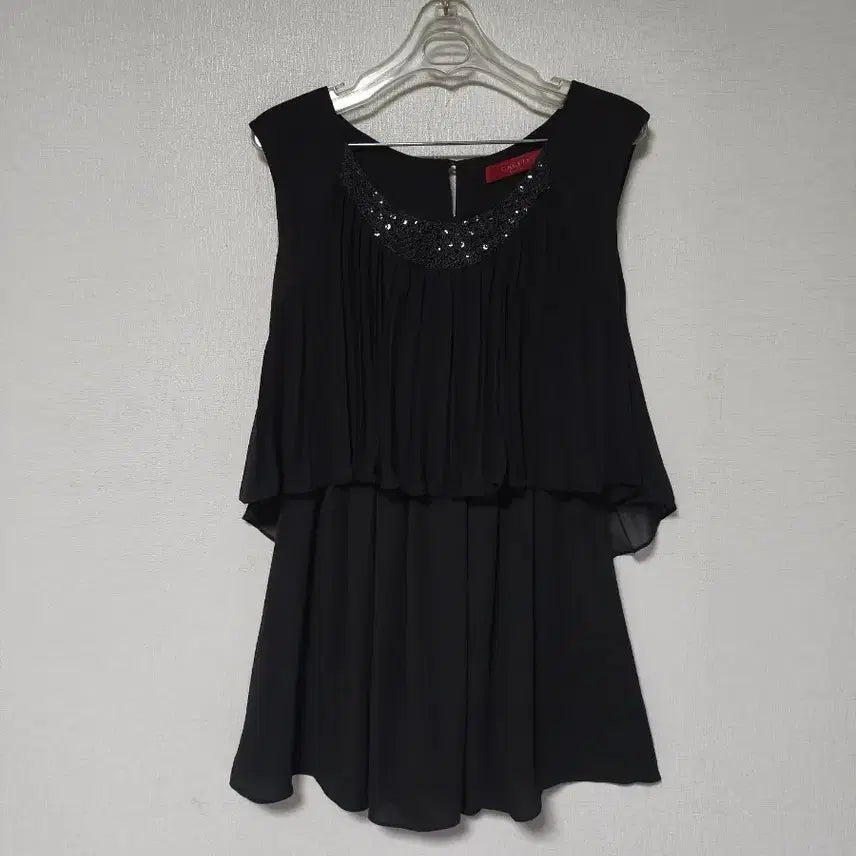[BUNJANG] Calia Solesia Black Chiffon Pleated Blouse / (새제품)칼리아 솔레지아 블랙 쉬폰 플리츠 블라우스