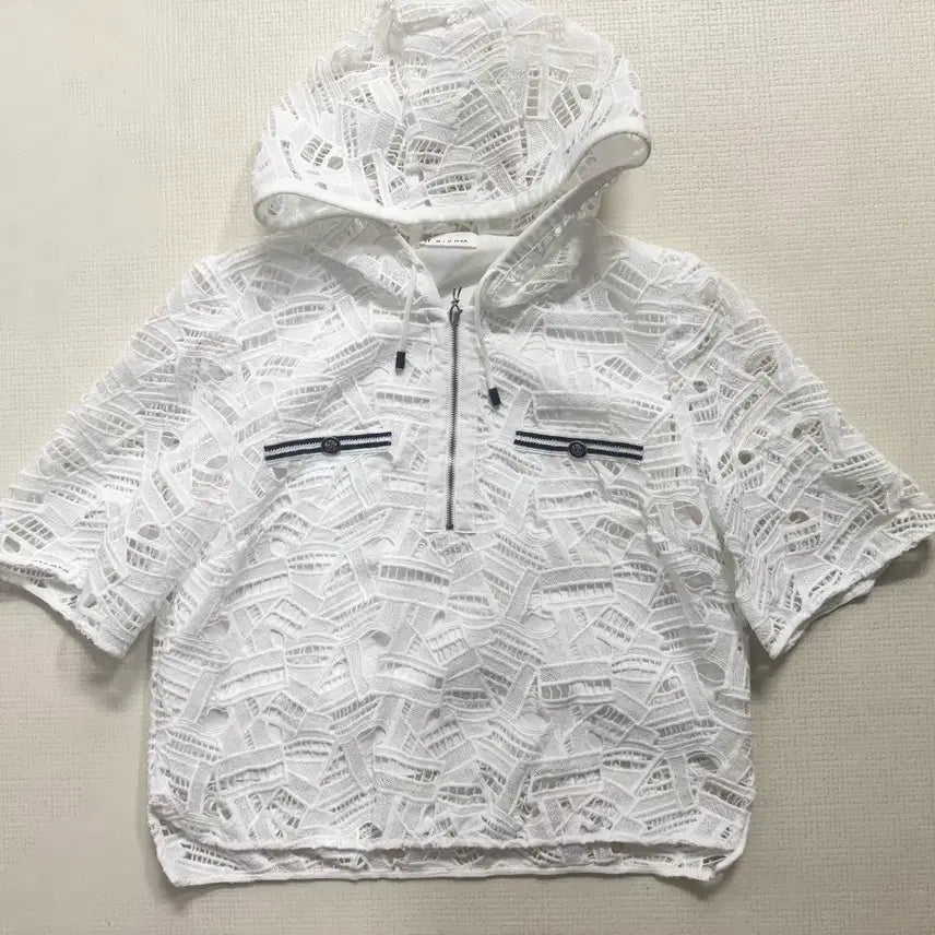 [BUNJANG] It MICHAA Hooded Lace T-Shirt / 잇미샤 후드