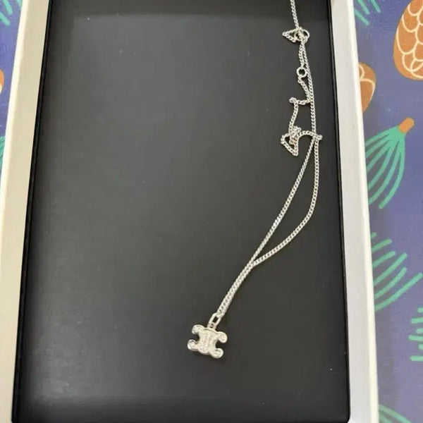 [BUNJANG] Celine Triomphe Necklace Silver / 셀린느 트리오페 목걸이 실버