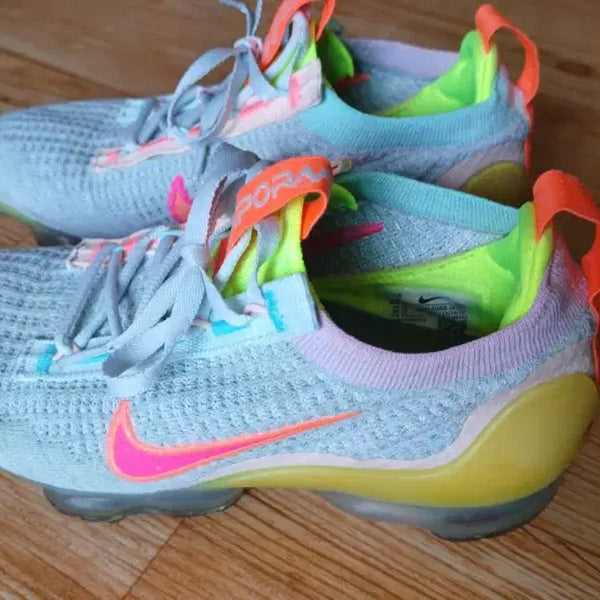 [BUNJANG] Nike Air VaporMax Flyknit Multicolor Sneakers (230mm) / 나이키 에어 베이퍼맥스  플라이니트 멀티컬러 230mm