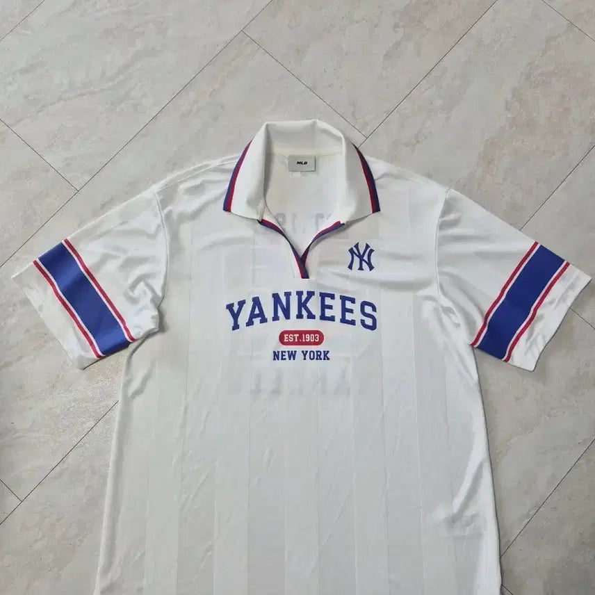 [BUNJANG] MLB New York Yankees Oversized Fit T-Shirt White / MLB 뉴욕 양키스 오버핏 티셔츠