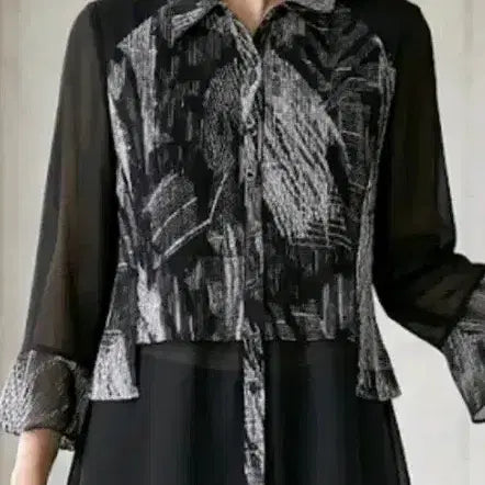 [BUNJANG] Yoon Soon Young Boutique Pleated Chiffon Long Blouse Jacket Size 77 / 윤순영 부띠크 플리츠 배색 쉬폰 롱 블라우스 자켓 77