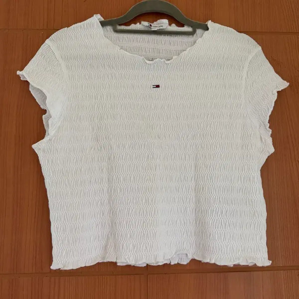 [BUNJANG] Tommy Jeans Cropped White T-Shirt M / 타미진스 크롭 화이트 M