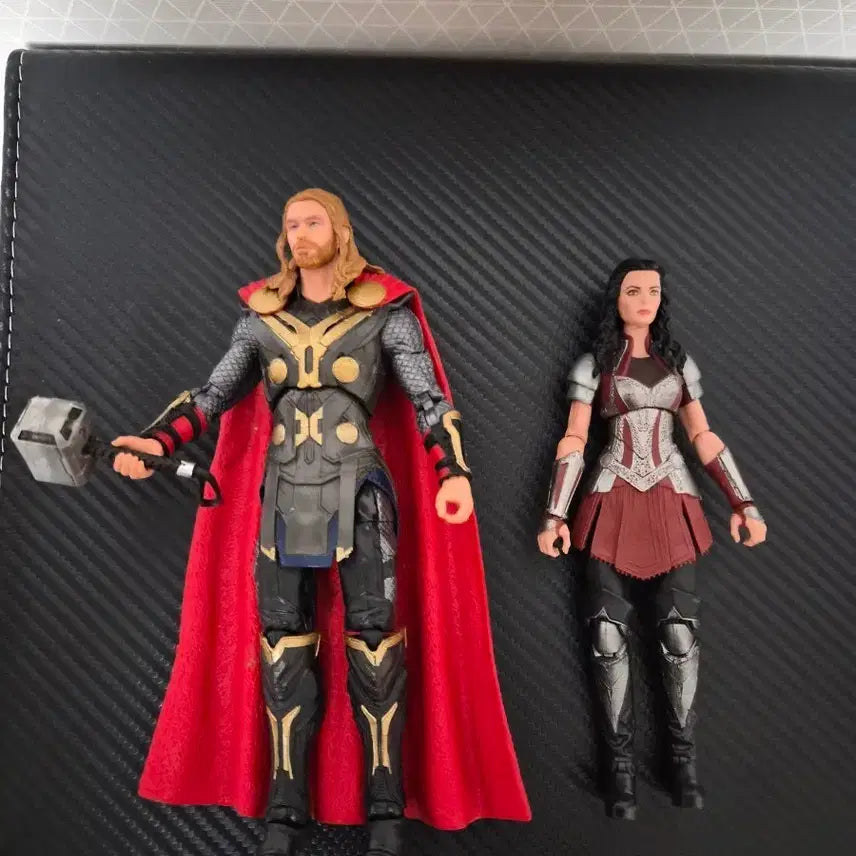 [BUNJANG] Marvel Legends Dark World Thor & Sif Figure Bundle / 마블 레전드 다크월드 토르 시프 피규어 일괄
