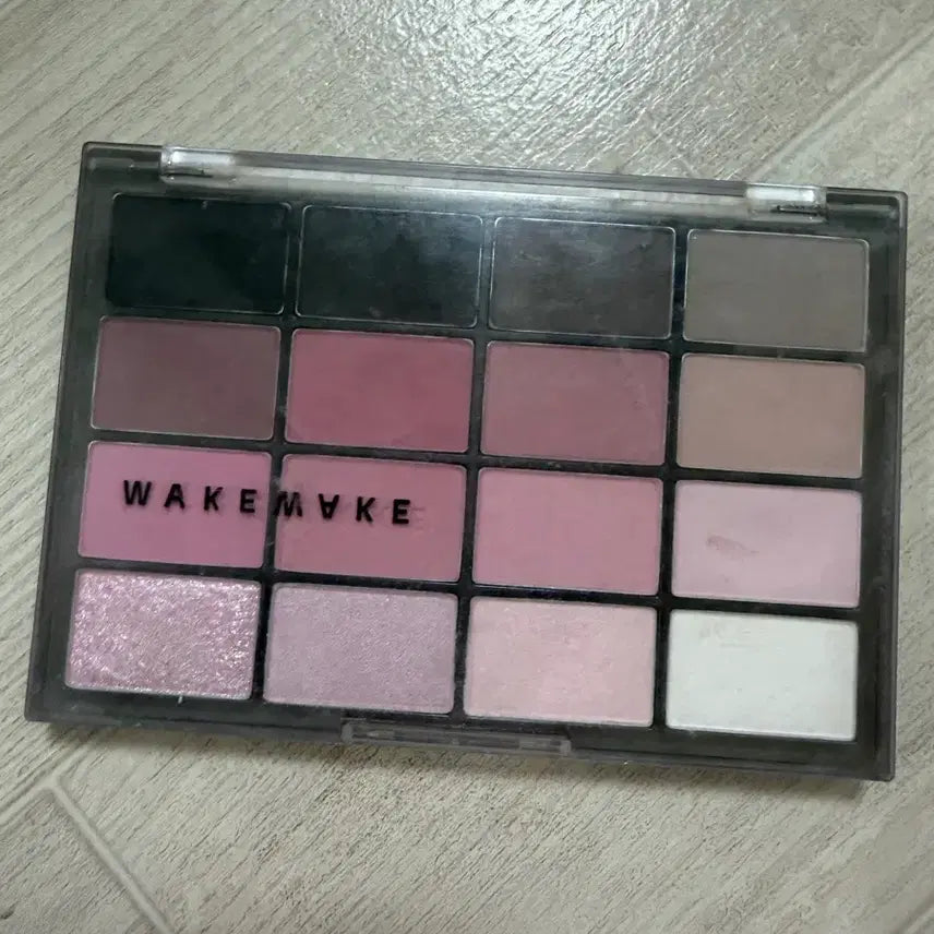 [BUNJANG] WAKEMAKE Blusher Blurring Palette / 웨이크메이크 팔레트 블래허쉬블러링 판매