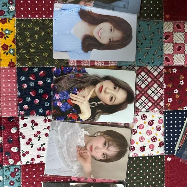 [BUNJANG] Lee Chaeyeon Solo Photocard Bundle Set / 이채연 포카 일괄