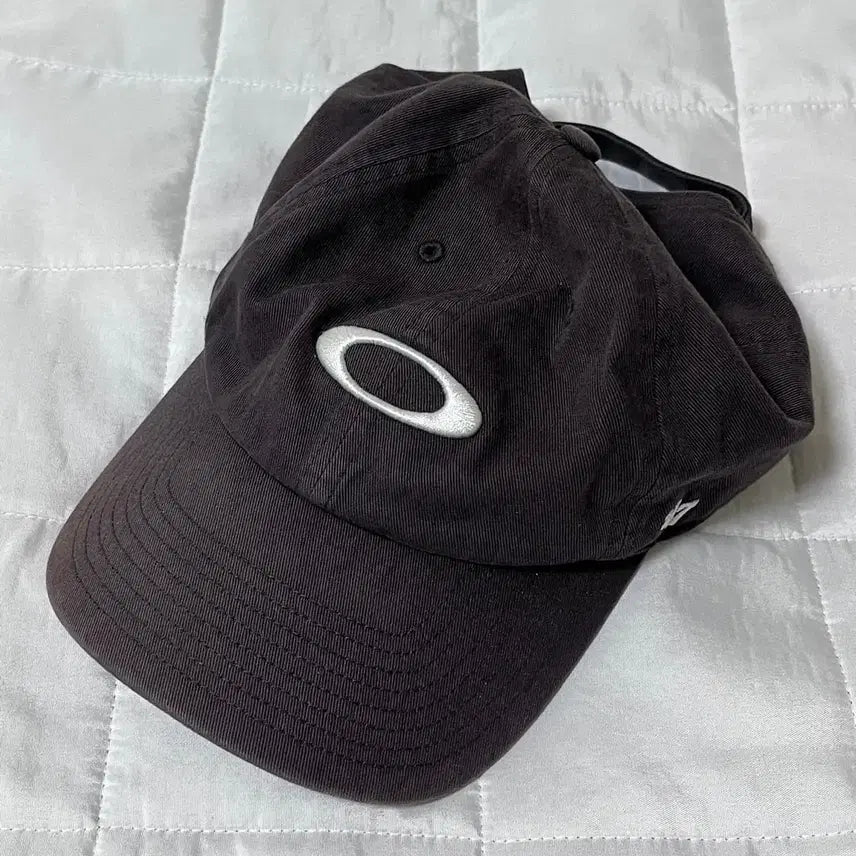 [BUNJANG] Oakley Remix Dad Hat Blackout / 오클리 리믹스 대드 햇 블랙아웃