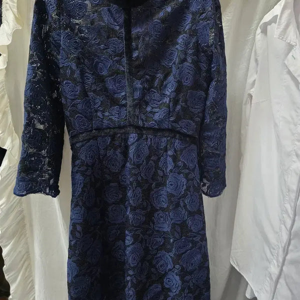 [BUNJANG] Sandro Navy Rose Lace Dress / 산드로 네이비 로즈 레이스 원피스