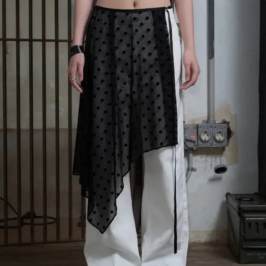 [BUNJANG] Helene Paris Dot Wrap Skirt Black / 헬레네파리스 도트 랩스커트 블랙