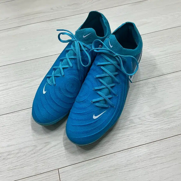 [BUNJANG] Nike Phantom GX2 Pro AG Soccer Cleats 270 / 나이키 팬텀 GX2 프로 AG 축구화 270