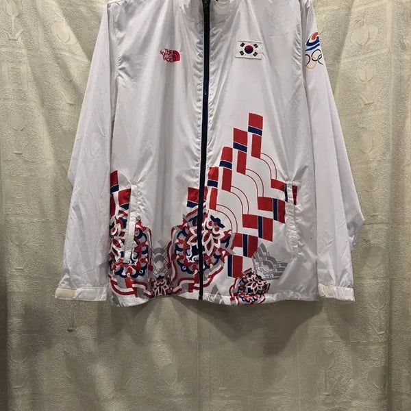 [BUNJANG] The North Face 2014 Incheon Asian Games National Team Korea Windbreaker Jacket Size 105 / 노스페이스 14년 인천아시안게임 국가대표 팀코리아 바람막이 자켓 105