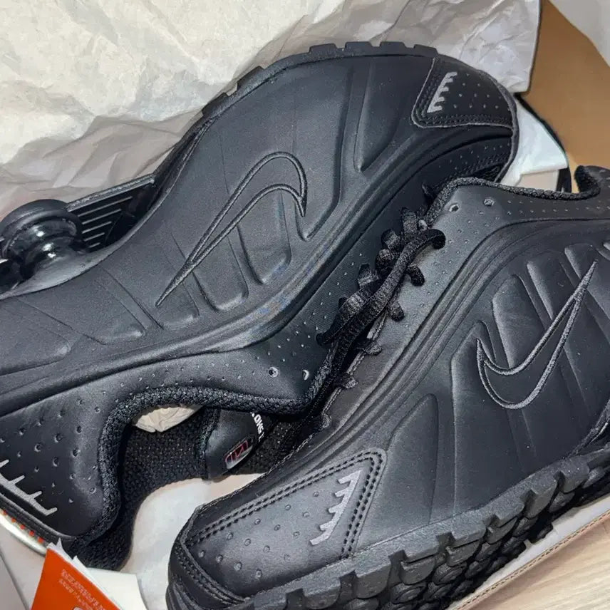 [BUNJANG] Nike Shox R4 Black (255) / 나이키 샥스 R4 255