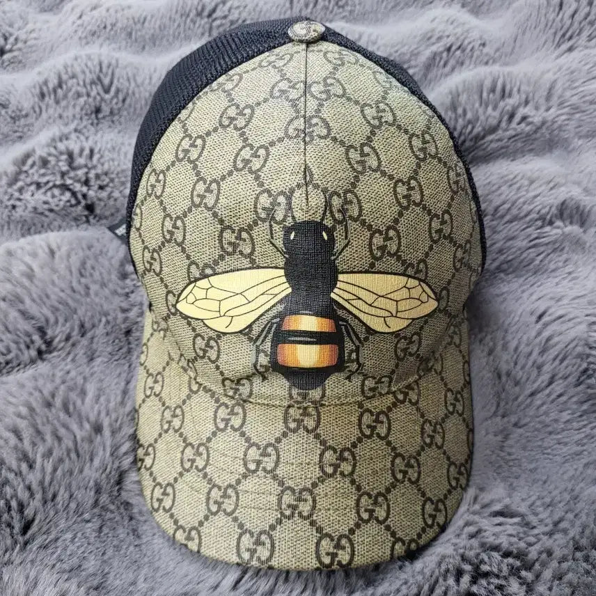 [BUNJANG] Gucci Bee Embroidered Baseball Cap / 구찌 모자