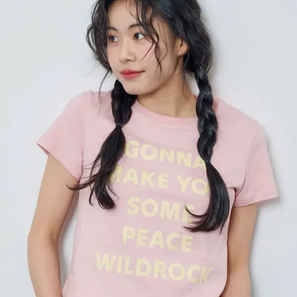 [BUNJANG] Wild Piece Lettering Crop T-Shirt - Pink / 와일드 피스 레터링 크롭티_핑크