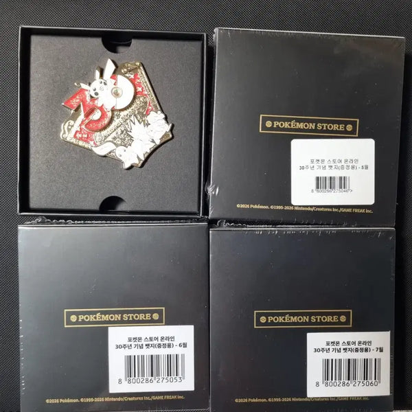 [BUNJANG] Pokemon Store 30th Anniversary Badge Bundle / 포켓몬 스토어 30주년 뱃지 4월 5월 6월 7월 일괄