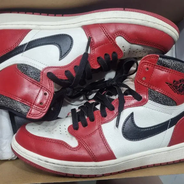 [BUNJANG] Air Jordan 1 Chicago Lost & Found Sneakers (2022) / 에어조던1 시카고 2022 280