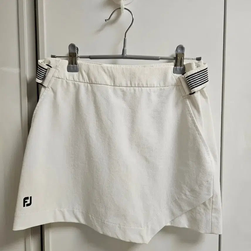[BUNJANG] Footjoy Golf Skirt XS White / 풋조이 치마 xs