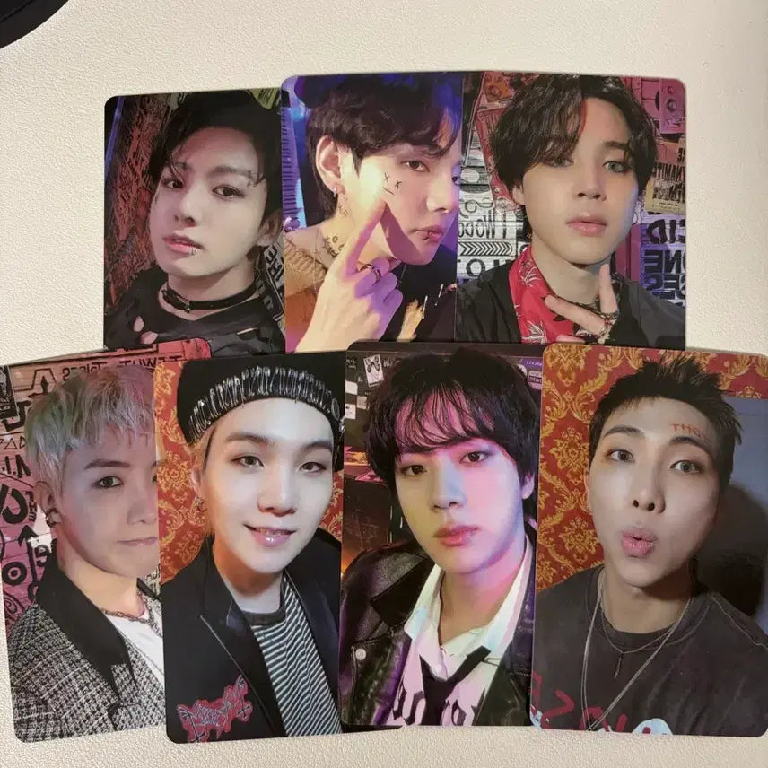 [BUNJANG] BTS 2022 Season's Greetings Photocard Set / 방탄소년단 BTS 2022 시즌그리팅 포카 남준 석진 슈가 제이홉 뷔 정국 지민
