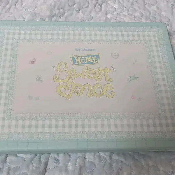 [BUNJANG] Twice Once 5th Generation Fanclub Kit (Unsealed, Photocard Included) / 트와이스 팬클럽 키트 원스 5기 키트 양도 (개봉 o 포카 포함 o)