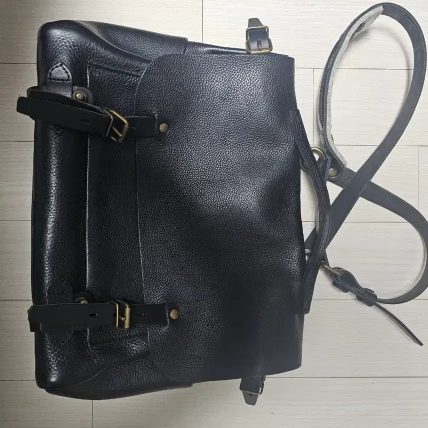 [BUNJANG] Bluedome Eclair Satchel Bag M Black / 블루드쇼프 이클레어사첼백 M 블랙색상 상태좋음
