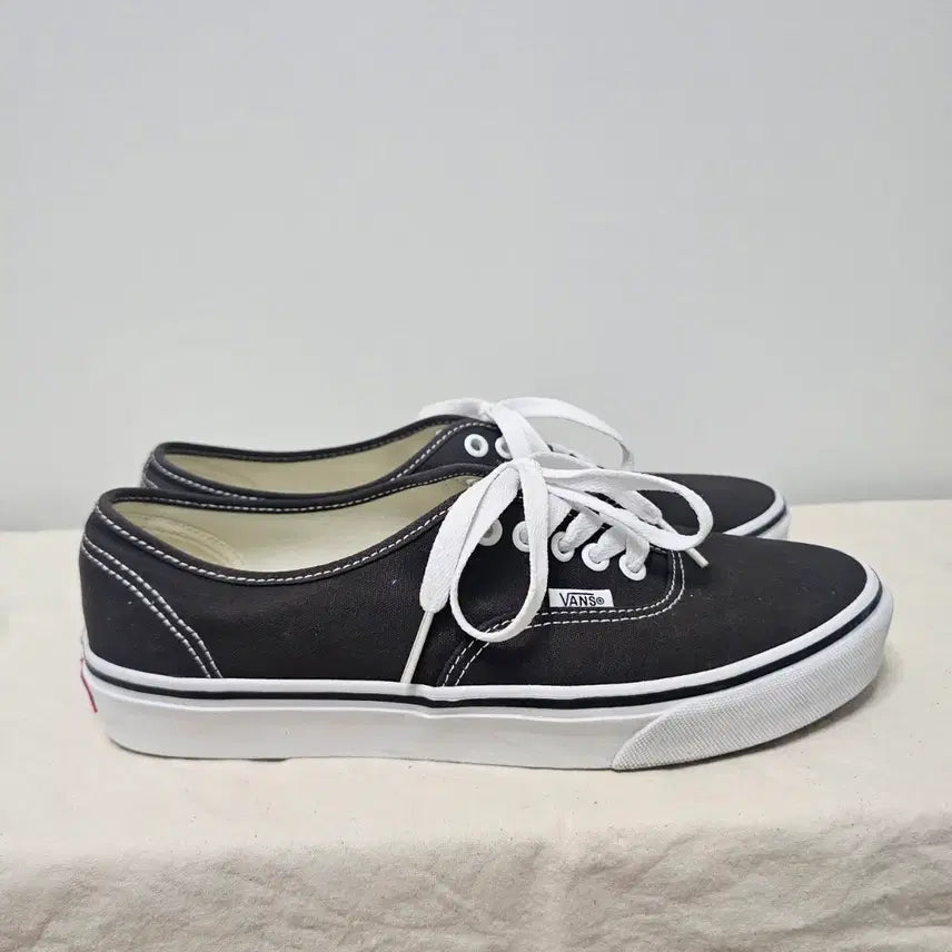 [BUNJANG] Vans Authentic Sneakers Size 265 / 265반스 어센틱 스니커즈  -1293