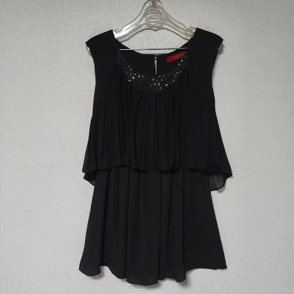 [BUNJANG] CALLIA SOLEZIA Sleeveless Chiffon Pleated Blouse / 새제품!CALLIA SOLEZIA(칼리아 솔레지아)쉬폰 플리츠 블라우스
