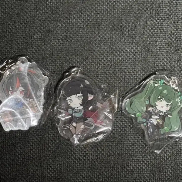 [BUNJANG] Zenless Zone Zero Jayeon Cheongyi MelOn Books Keychain / 젠레스 존 제로 멜론북스 키링 제인 주연 청의