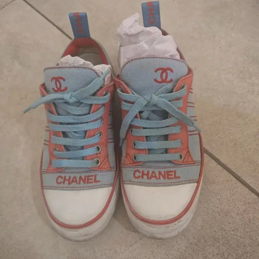 [BUNJANG] Chanel Canvas Sneakers Light Blue/Coral / 정품 샤넬 캔버스 스니커즈 라이트 블루/코랄
