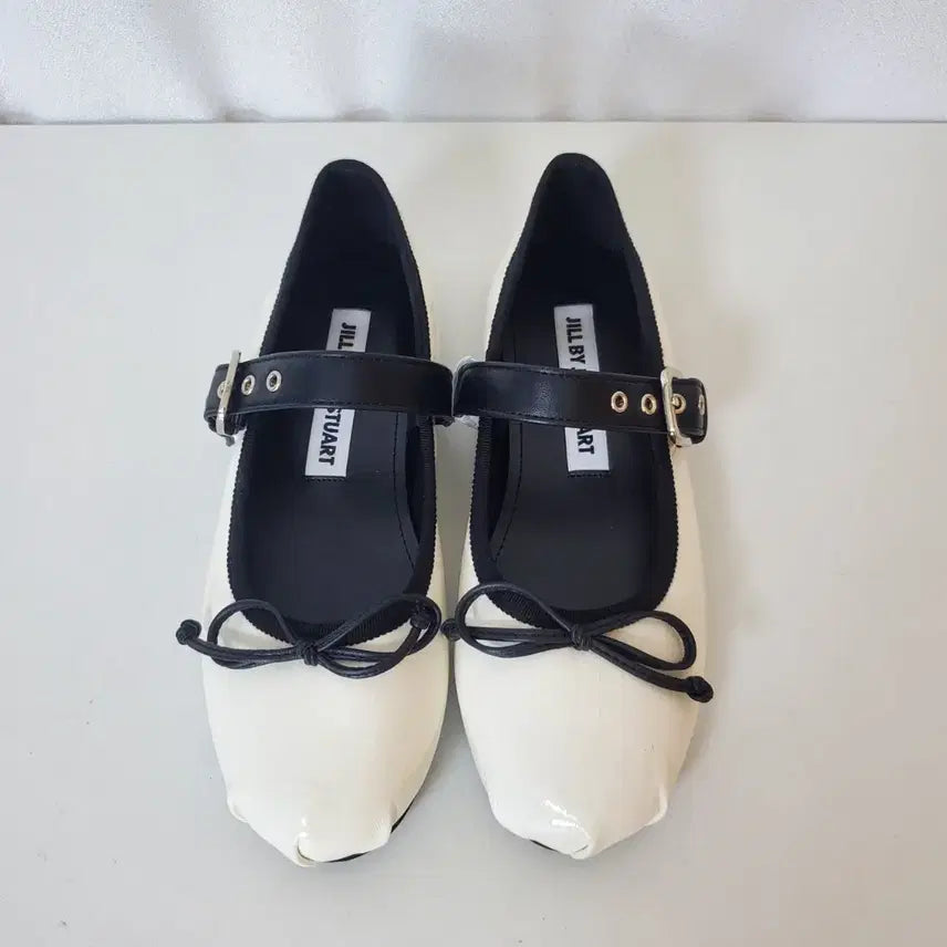 [BUNJANG] Jill by Jill Stuart White Sandals Size 230 / (새제품)질바이질스튜어트 샌들 230 텍가98000 (신발)