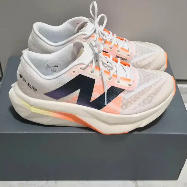 [BUNJANG] New Balance FuelCell SC Elite v4 Running Shoes Sneakers 245mm / 뉴발란스 FuelCell SC 엘리트 v4 런닝화 트레킹화 운동화 245mm 새제품급