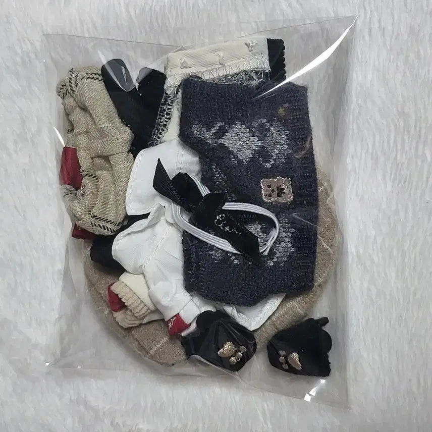 [BUNJANG] 10cm Doll Clothes Woobble How Are You Bear Latte Bear Series Unattributed / 10cm 솜인형옷 우블 하우아유베어 라떼 베어시리즈 무속성 솜깅 떨옷