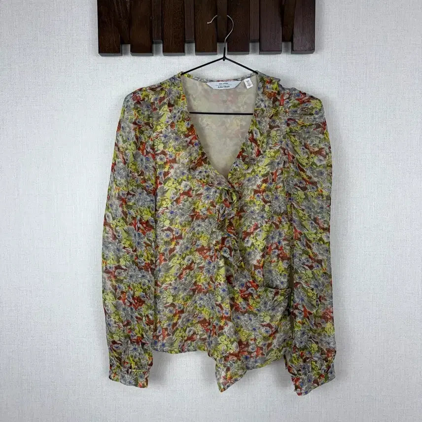 [BUNJANG] And Other Stories Lightweight Ruffle Blouse / 앤아더스토리즈 얇은 프릴 블라우스