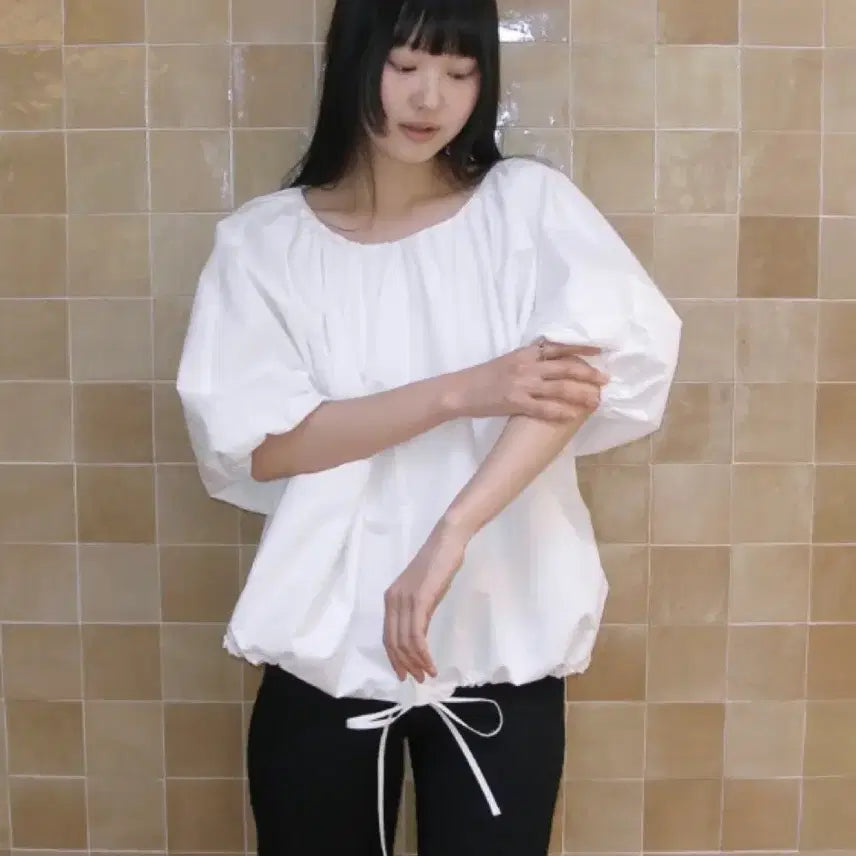 [BUNJANG] Spring Crocus Puff Sleeve Blouse White / [택 없는 새상품] 스프링크로커스 블라우스 화이트