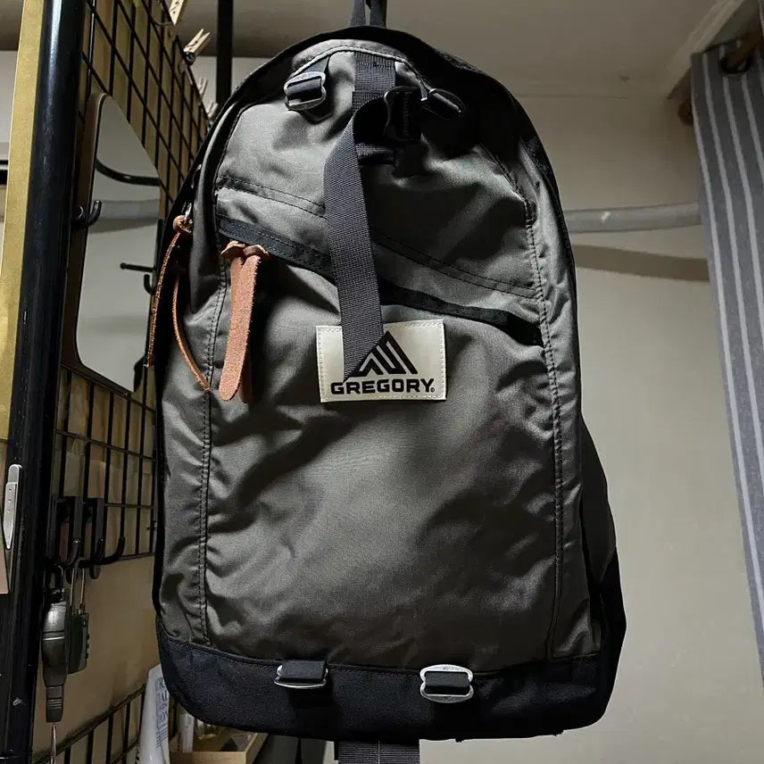 [BUNJANG] Thisisneverthat Gregory Daypack with Pouch / 그레고리 디스이즈네버댓 데이팩 + 파우치