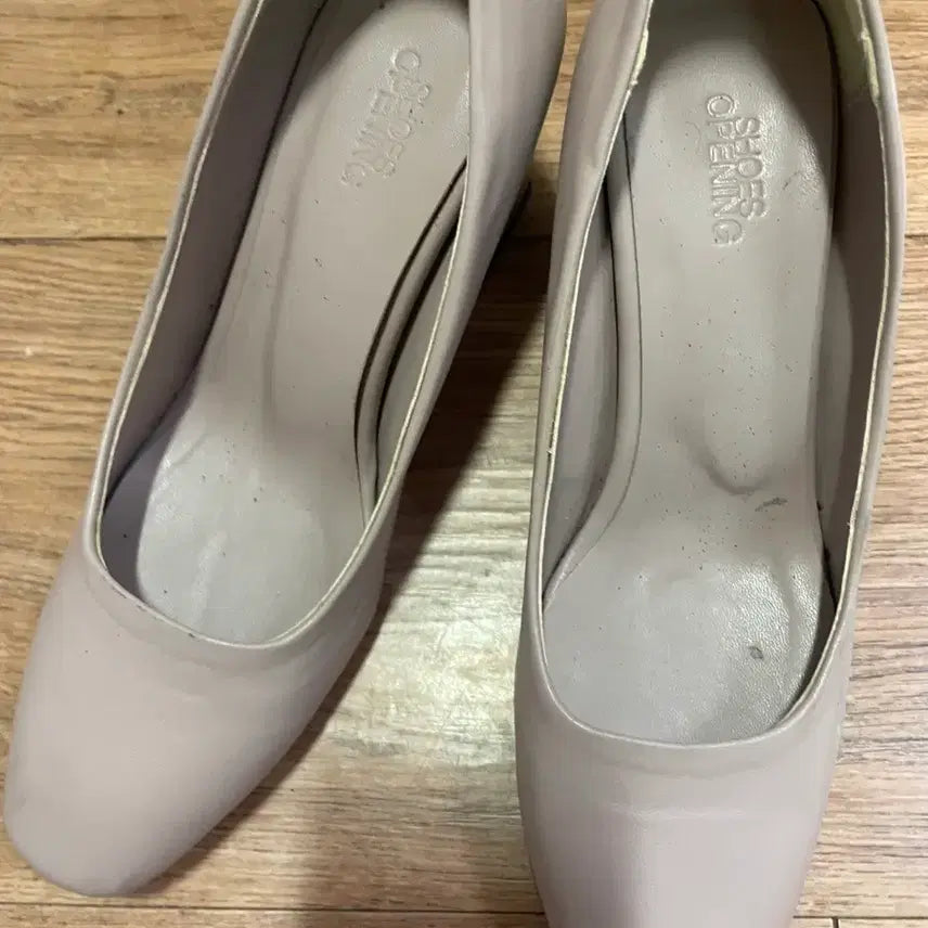 [BUNJANG] Shoes Opening Platform Pumps Beige Chunky Heel Shoes 230 / 슈즈오프닝 펌프스 베이지 통굽 구두 230