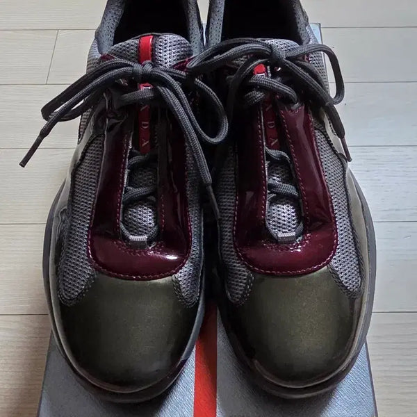 [BUNJANG] Prada America's Cup Patent Leather Nylon Backpack Wallet Shoes / 프라다 아메리칸컵 페이턴트가죽 리나일론 백팩 지갑 280 285