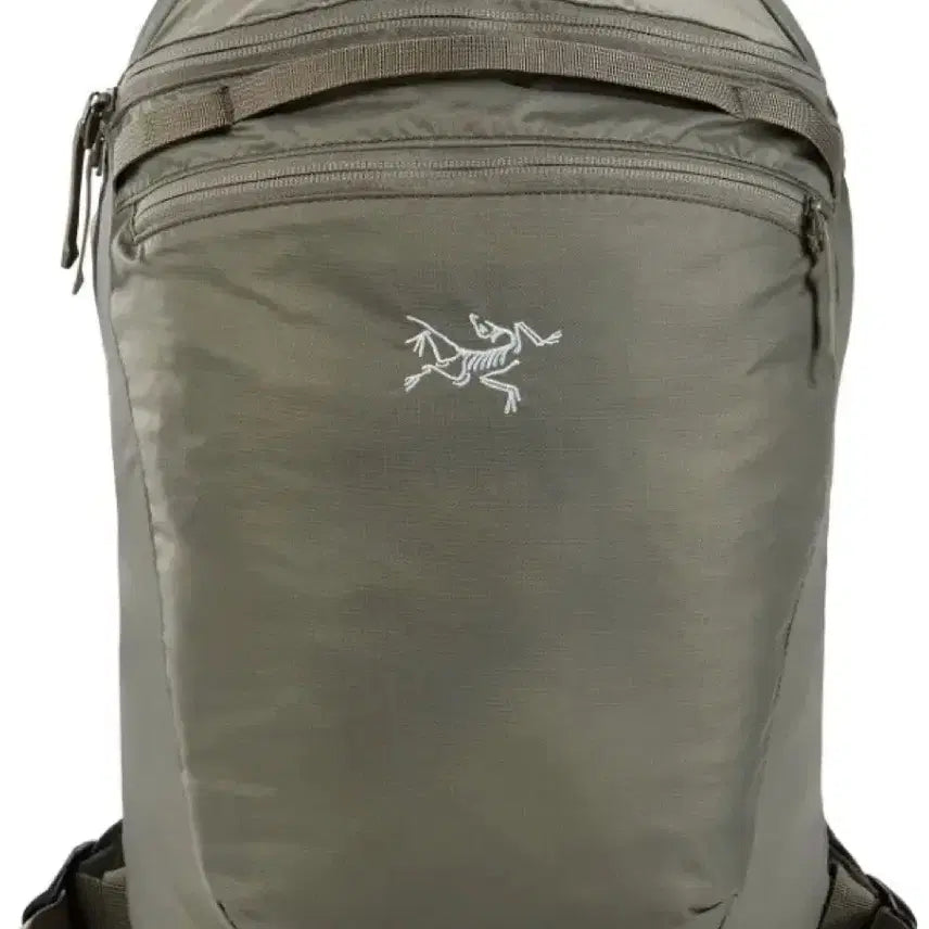 [BUNJANG] Arc'teryx Heliad 15 Backpack Porridge / 아크테릭스 헬리아드 15 백팩 포리지
