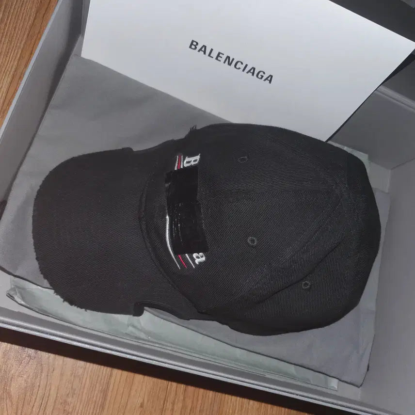 [BUNJANG] Balenciaga Gaffer Cap Black / 발렌시아가 개퍼 캡 블랙