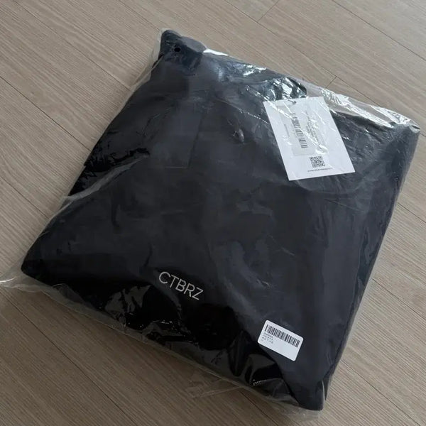 [BUNJANG] Citybreeze Logo Embroidered Basic Fleece Hoodie Sweatshirt Black M / [새상품] 시티브리즈 로고 자수 베이직 기모 후드 스웻 셔츠 블랙 M