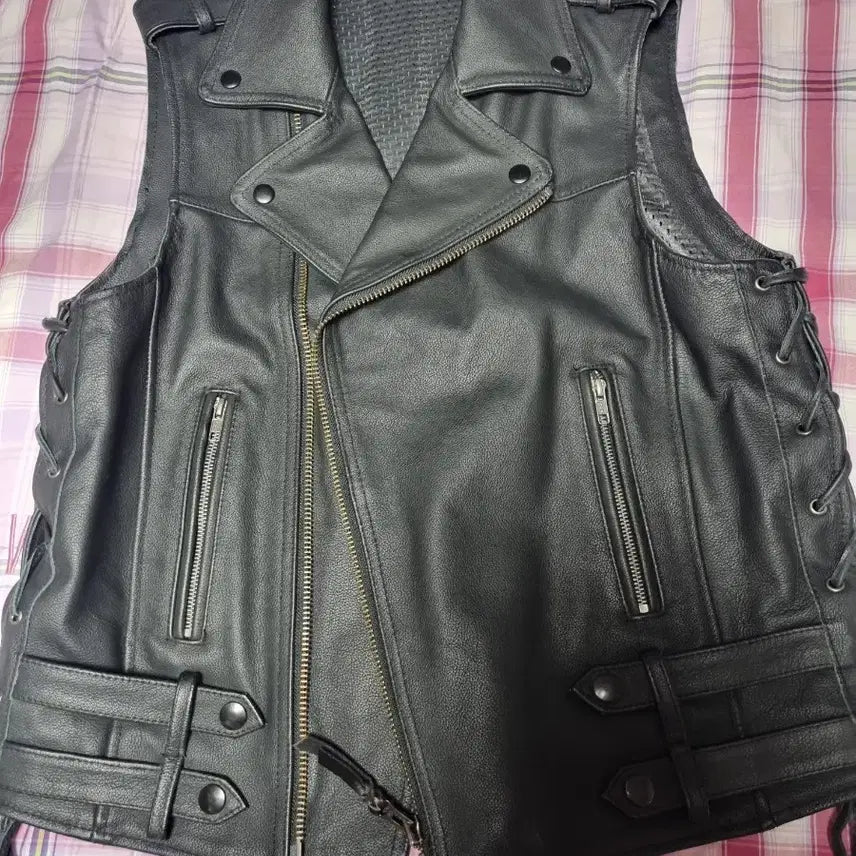 [BUNJANG] Black Genuine Leather Biker Vest Size 100 / 소가죽 바이커 베스트 블랙 100