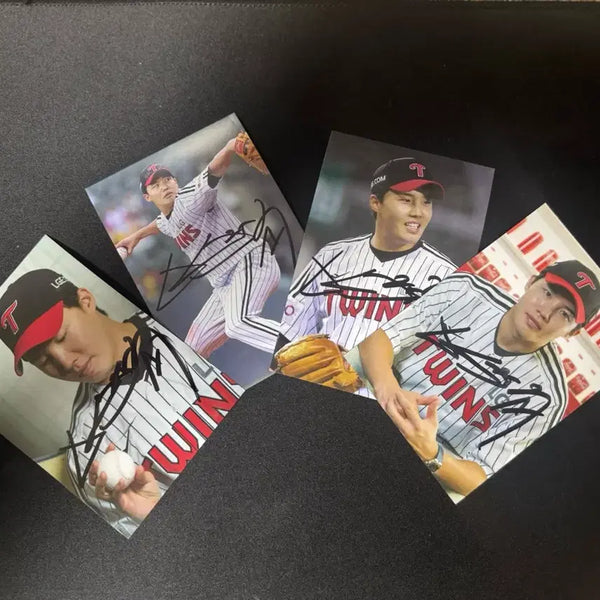 [BUNJANG] LG Twins Im Chan-kyu Autographed Photo Bundle / 엘지 트윈스 임찬규 친필 싸인 포토 일괄