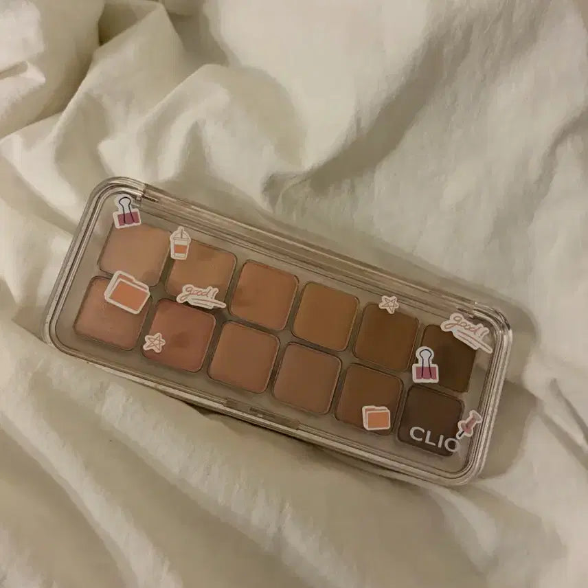 [BUNJANG] Clio Pro Eye Palette Air 08 Latte Senior / 클리오 프로 아이 팔레트 에어 08 라떼는 선임