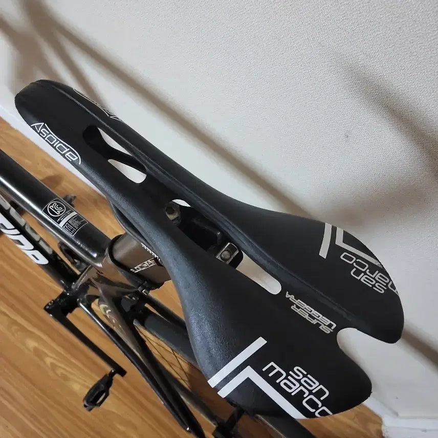 [BUNJANG] San Marco Aspide Mold Carbon Saddle / 산마르코 아스피데 몰드 판매