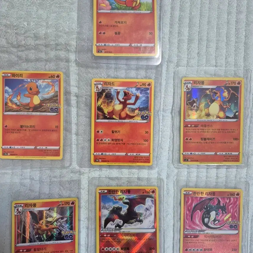 [BUNJANG] Pokemon Card Charizard & Charmander Rare Card Set / 포켓몬 카드 리자몽 파이리 레어 카드 세트