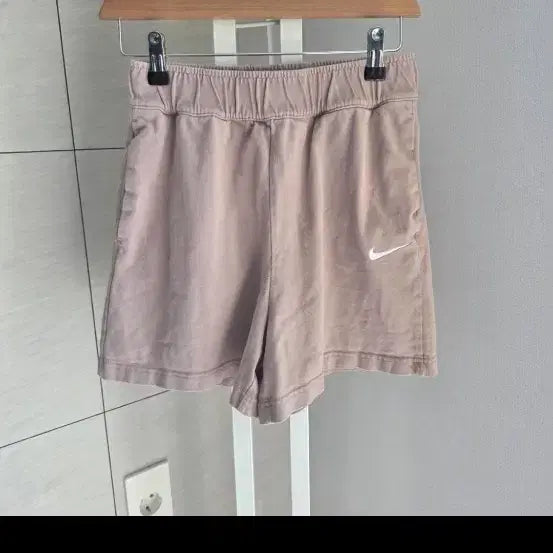 [BUNJANG] Nike Women's Shorts - Size L / 나이키 여성 반바지  L
