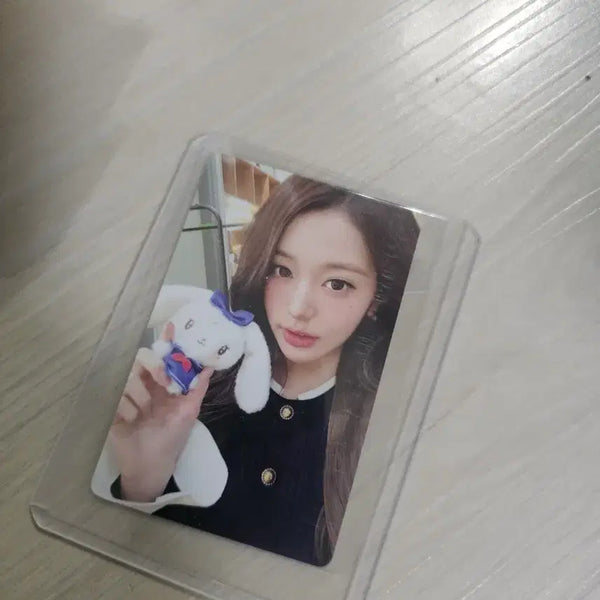 [BUNJANG] IVE MiniB Popup Jang Wonyoung Cherry Photocard / 아이브 미니브 팝업  장원영 체리 포카