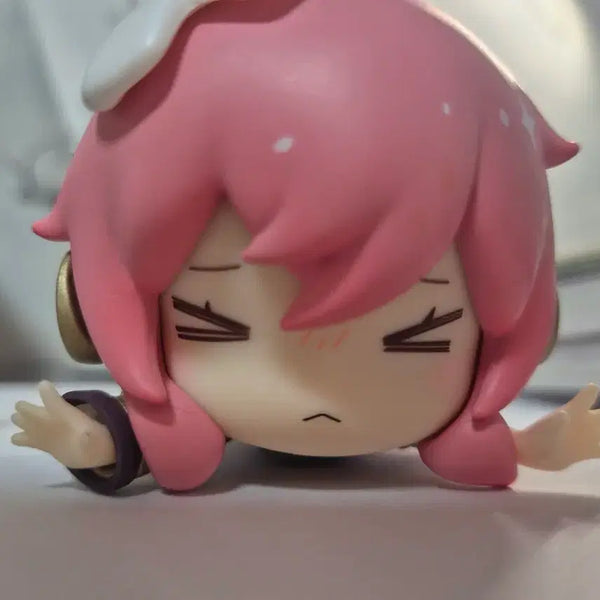 [BUNJANG] Megurine Luka "Kudanki" Figure (Box Not Included) / 메구리네 루카 꽈당 피규어(박스x)