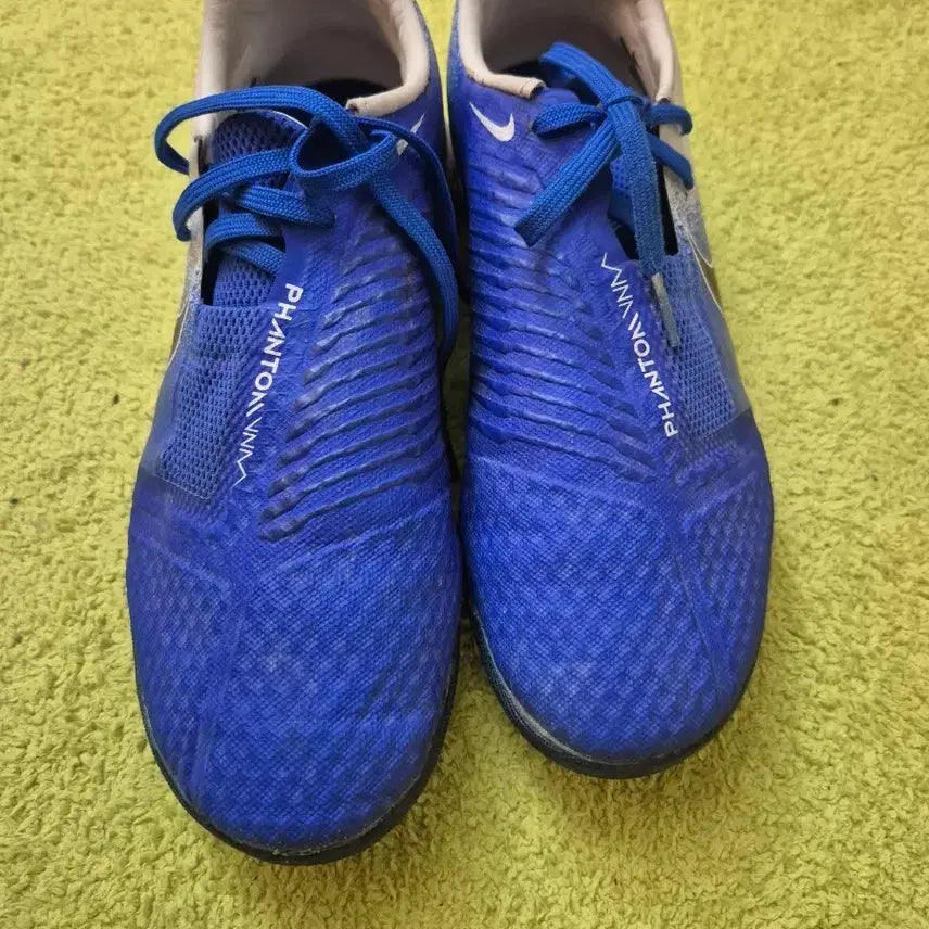 [BUNJANG] Nike Phantom 250 Futsal Shoes (250) / 나이키 팬텀 250 풋살화 축구화