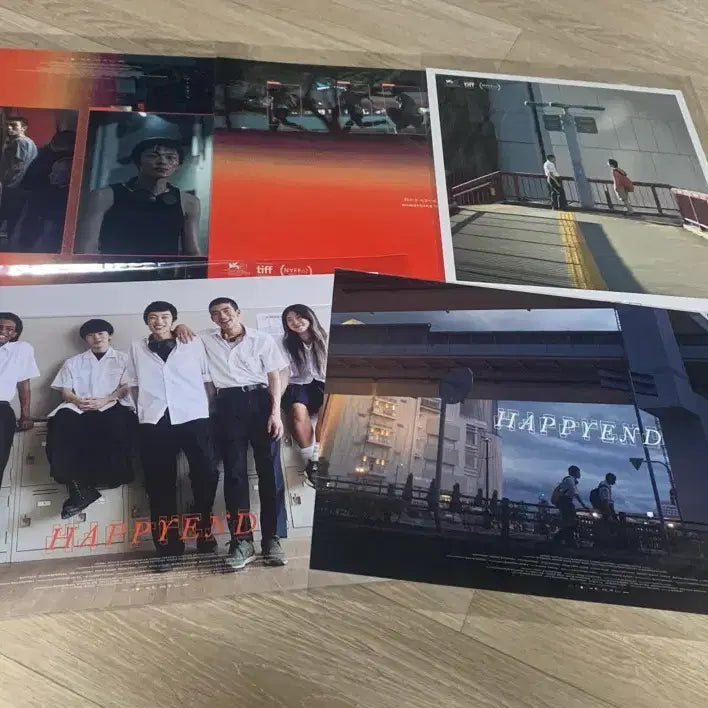[BUNJANG] Happy End Poster Set (5 Types) / 해피엔드 포스터 5종
